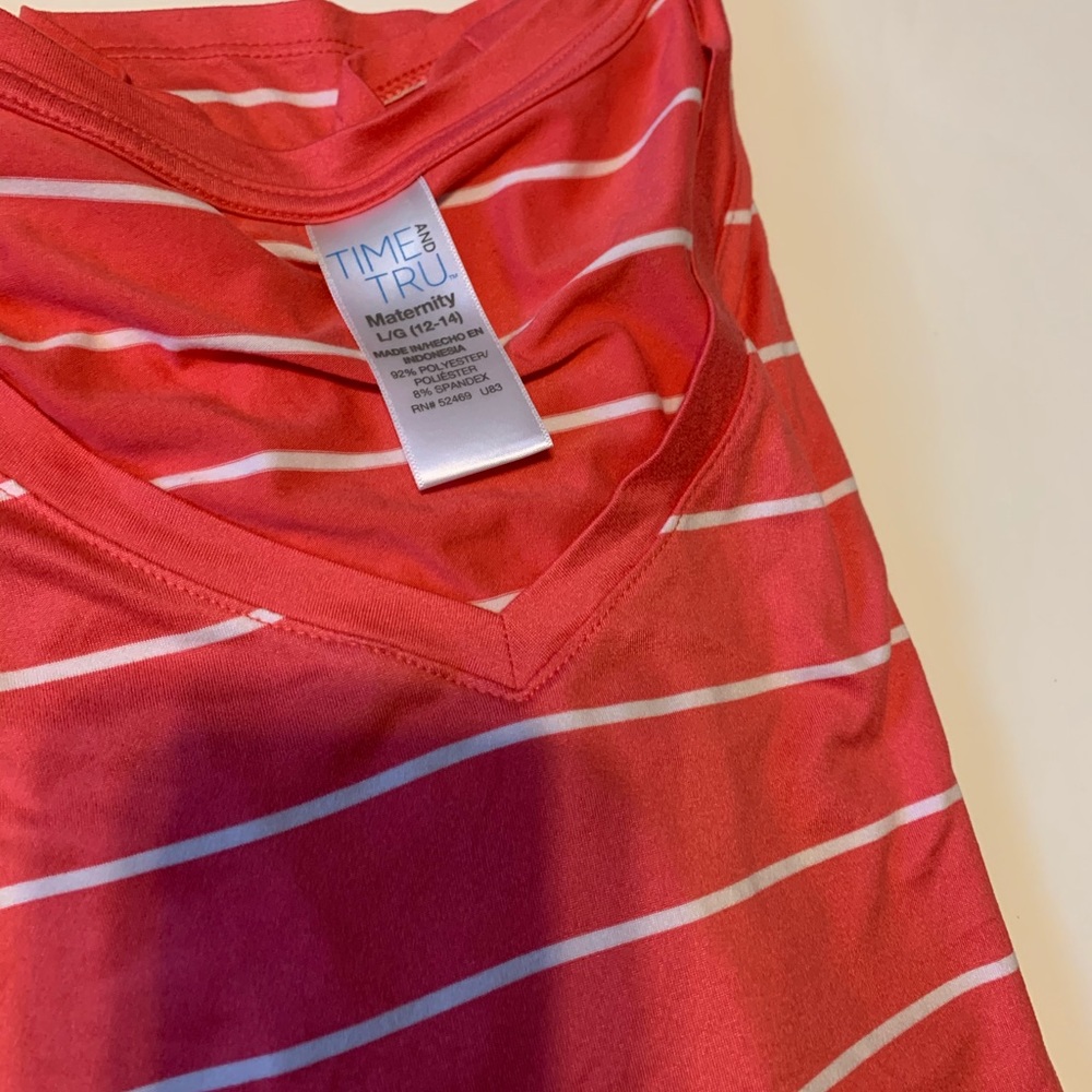 Maternity Vneck T-shirt